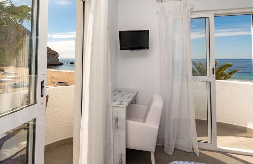 Agua Amarga Hotel | La Palmera. El amanecer en el Parque Natural
