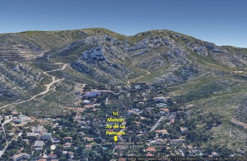 La Panouse House | La Panouse Petite Maison in its green setting