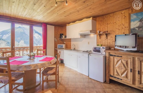 Albiez-Montrond House | LA PAQUERETTE - ALBIEZ MONTROND