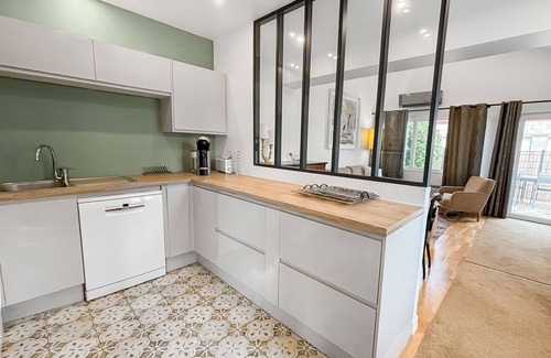 Bretigny-sur-Orge House | La Parenthèse, near Paris, Terrace and Parking