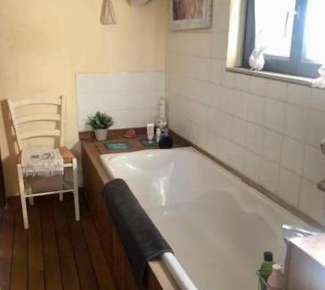 Charnay-les-Macon House | La parenthèse