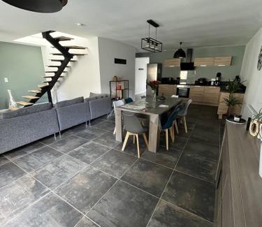 Tressignaux House | La Parenthèse