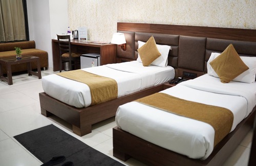 Bhopal Hotel | La Pearl - Bhopal