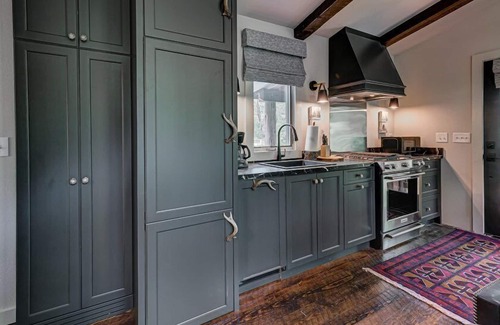 Cashes Valley Cabin | La Pequena Pecos - Modern Rustic Tiny Home along the River! | fire pit