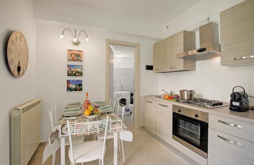 Levo Apartment | La Pergola Di Elisa On Stresa Hills - Happy Rentals