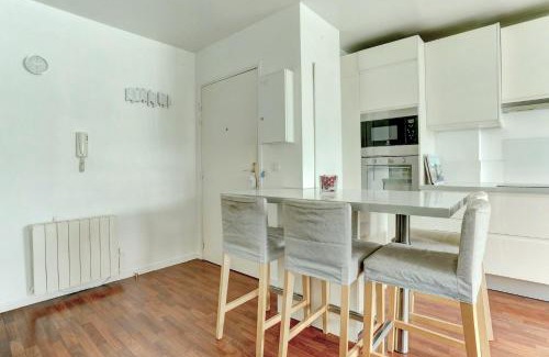 Mantes-la-Jolie Apartment | La perle de sully - mante la jolie