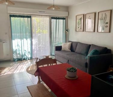 Pessac Apartment | La Pessacaise conviviale Nice friendly apartment with Terrace Pessac Bordeaux