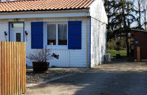 Maille House | La Petite Cabane au Coeur du Marais Poitevin