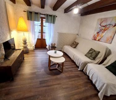 La Chapelle-devant-Bruyeres House | La petite ferme