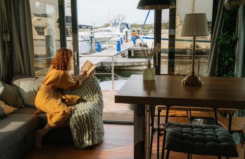 Whippingham House | La Petite Foret Houseboat On The Isle Of Wight