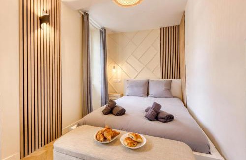 Bourg-la-Reine Apartment | La Petite Reine – Parisian Charm near Paris