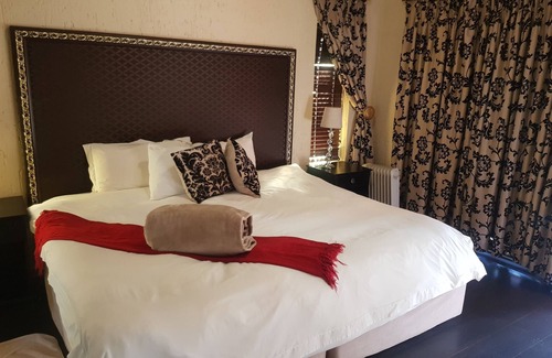 Ermelo House | La Picasso Guesthouse