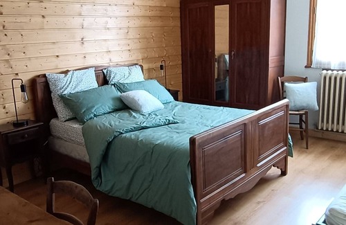 Thenesol Apartment | La Pierre - Location Vacances à la Campagne au Calme Idéale Pour Famille