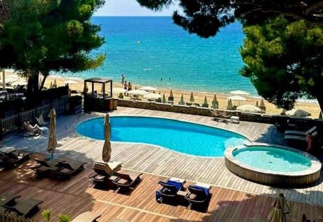 La Croix-Valmer Hotel | La Pinède Plage