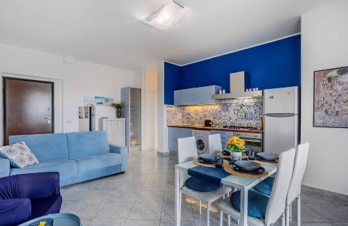 Gaeta Apartment | La pioggia nel pineto