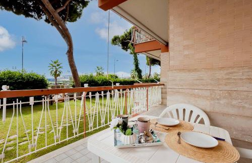 Gaeta Apartment | La pioggia nel pineto