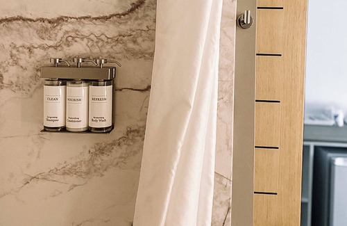 Rainy River District Hotel | La Place Rendez-Vous