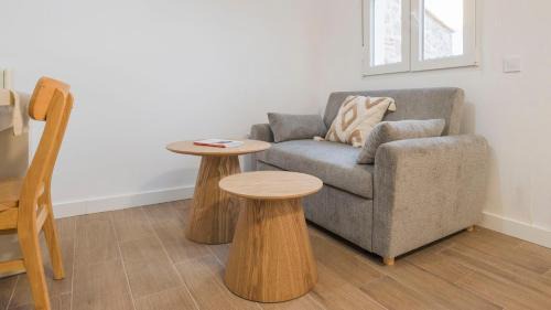 Cuerva Apartment | La Pluma y El Pincel