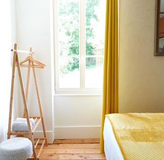 Cluny Bed & Breakfast | La Porte des Prés