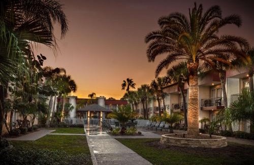 Clearwater Hotel | La Quinta by Wyndham Clearwater Central