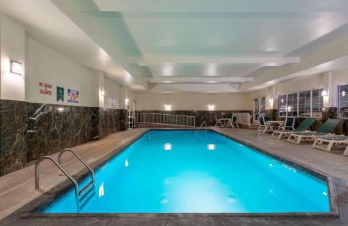 Dodge City Hotel | La Quinta by Wyndham Dodge City