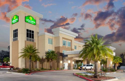 Westlake Hotel | La Quinta by Wyndham Lake Charles - Westlake