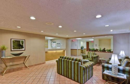 Lakeland Hotel | La Quinta by Wyndham Lakeland East