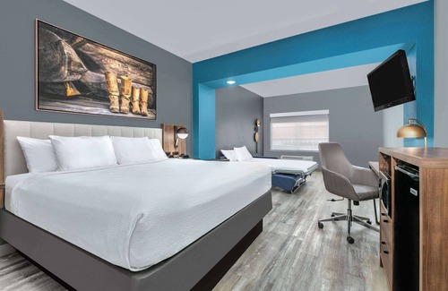 Decatur Hotel | La Quinta Inn & Suites by Wyndham Decatur