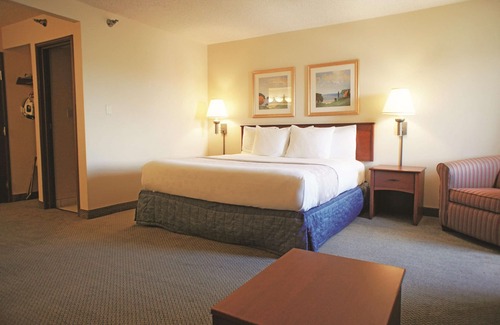 El Paso Hotel | La Quinta Inn & Suites by Wyndham El Paso West Bartlett