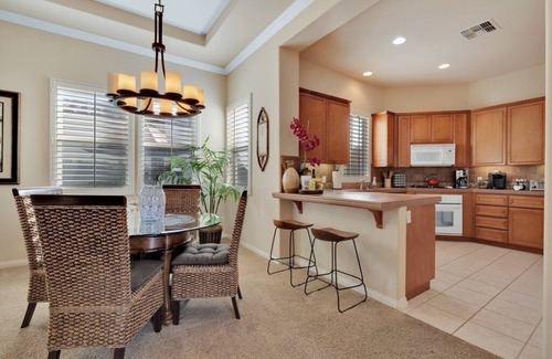 La Quinta House | La Quinta Oasis, Pool, Near Coachella & PGA West-License 2BR260190
