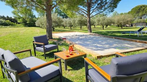 Tulette Bed & Breakfast | La Ramade 5 Chambres & Table d'hôtes en Drôme Provençale