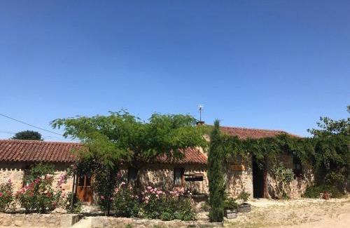 Vernoux-en-Gatine Bed & Breakfast | la raymondiere