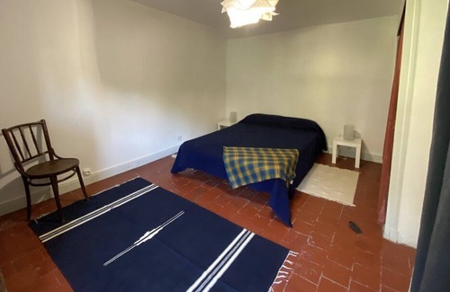 Fontaine-de-Vaucluse House | La Remembranco - 2 bedroom house with terrace