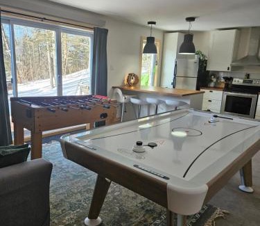 Les Eboulements Ski Chalet | La Renardière des Monts