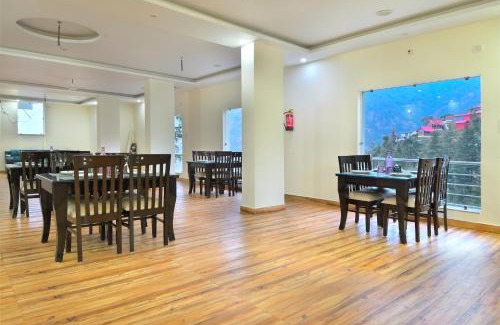 Tehri Hotel | LA Riqueza Dhanolti View # Most Favourite Hotel of Tourists # Mountain View Rooms # Near to Eco Park & Surkanda Devi Temple # Parking