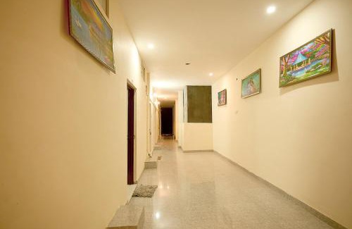 Guptkashi Hotel | LA Riqueza Sushanti Retreat - Mountain View Rooms with Balcony # Pure Veg Restaurant # Jain Food Available # Parking # Customer's choice Hotel