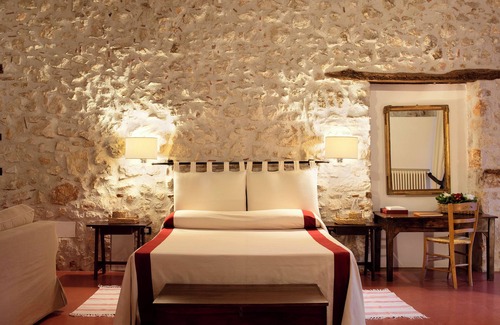 Teggiano Other | La Romantica Castello Macchiaroli, the magic of a medieval castle