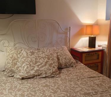 Saint-Fargeau Bed & Breakfast | La Romantique