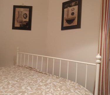 Saint-Fargeau Bed & Breakfast | La Romantique