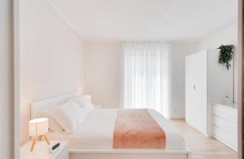 Gorizia Apartment | La Rosa di Greta - 2 E-Bikes, Private Parking e 2 colonnine elettriche di ricarica