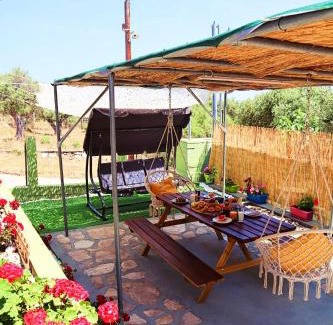 Astris House | La Rosalie