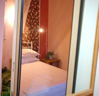 Astris House | La Rosalie
