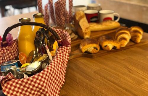 Bussieres (Yonne) Cabin | La roulotte de Bussy