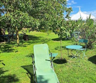 Soings-en-Sologne House | LA ROULOTTE DE FLORETTE avec jacuzzi gratuit