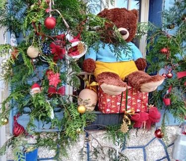 La Celle Bed & Breakfast | La Roulotte De Lola - Chambre d'hôtes