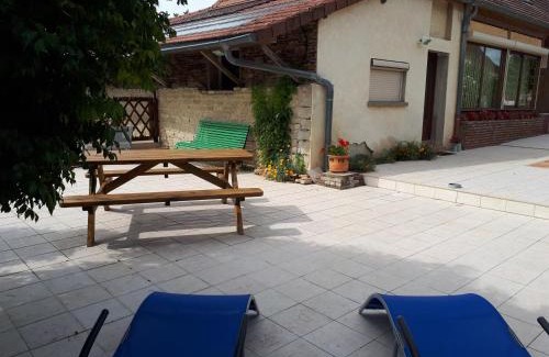 Sens-sur-Seille House | La Sénonaise