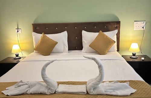 Candolim Hotel | La Sea Vue Vacation Home Stay Goa
