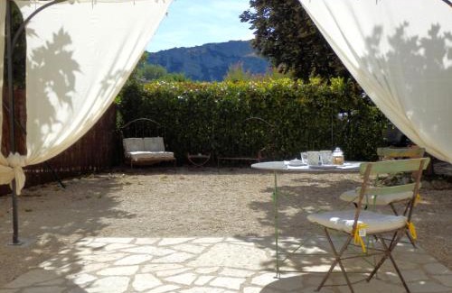 Orgon House | La secrète chambre de la tour