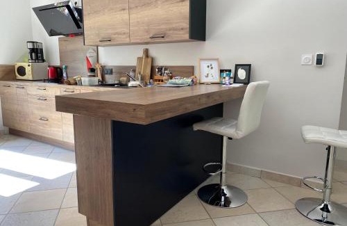 Allevard House | La soie