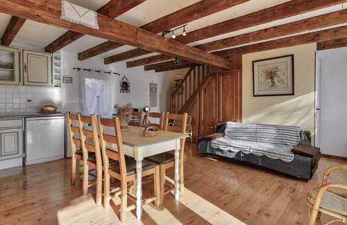 Villelaure House | La Source - 3* Gîte à l'Oustaou du Luberon